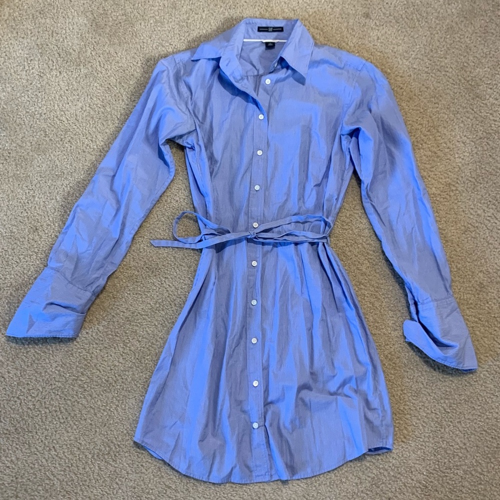 Classic tie waist shirt dress
